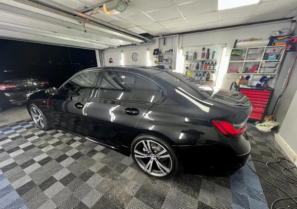 BMW Seria 3 cena 191500 przebieg: 9985, rok produkcji 2022 z Kalisz małe 301